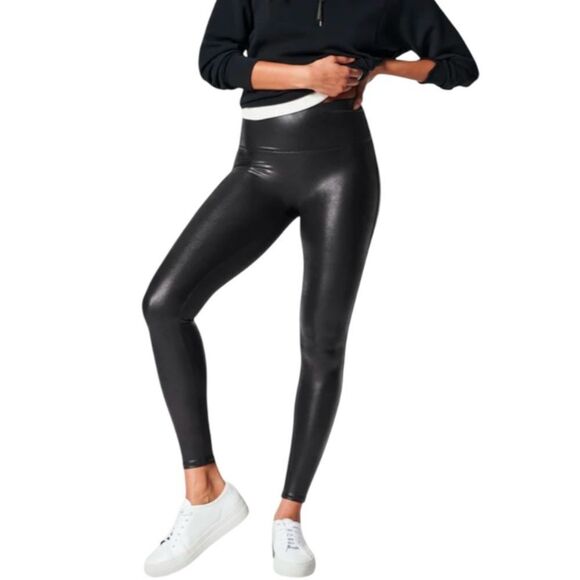 SPANX SPANXshape™ Black Faux Leather Stretch Leggings Size XL Petite MSRP 98.00 - Picture 2 of 14